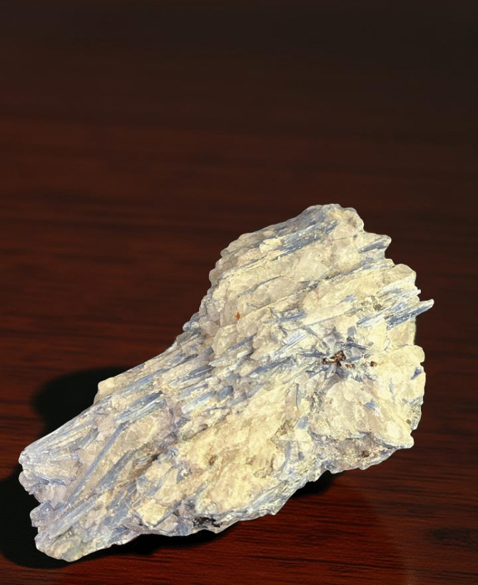 Blue kyanite